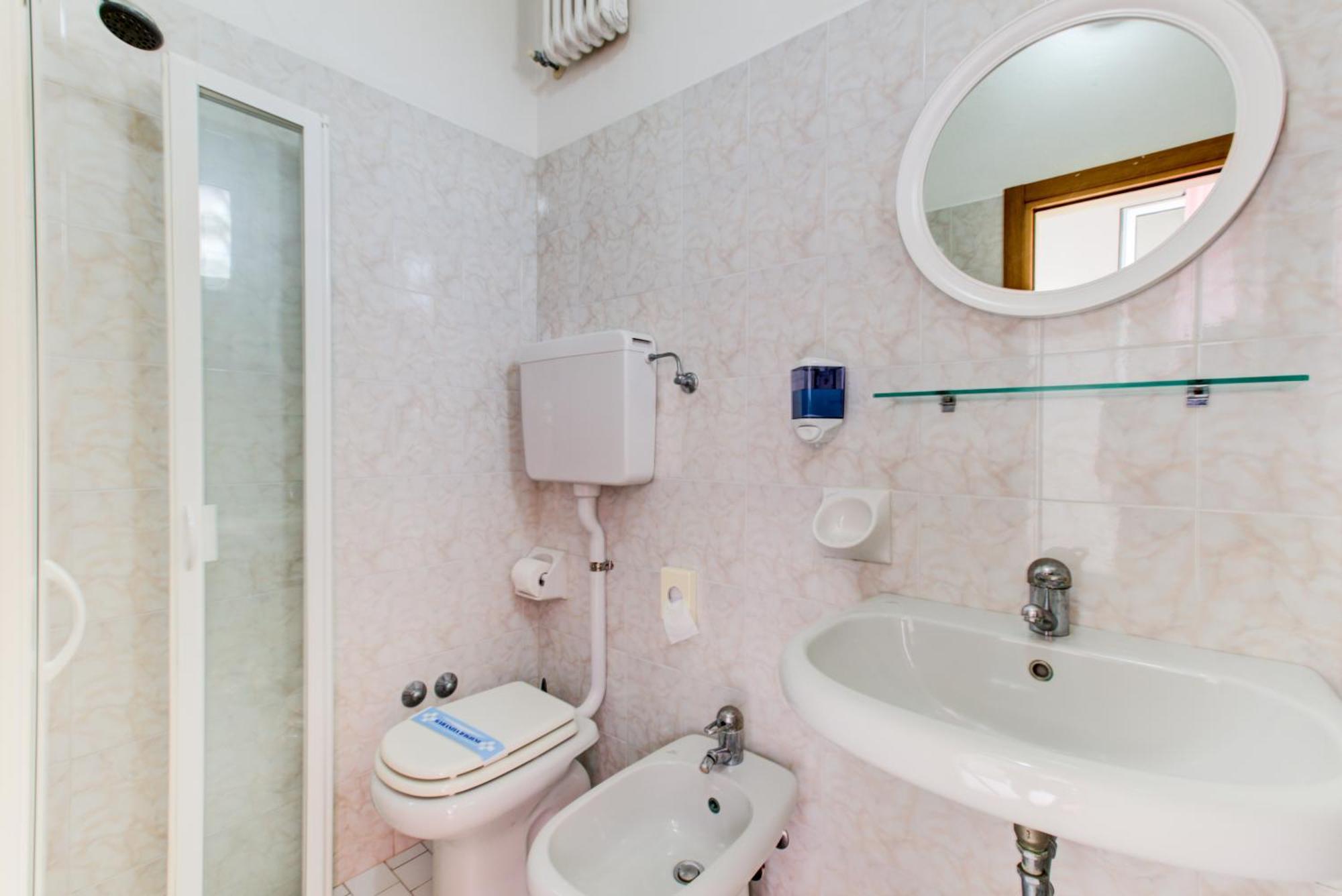 Hotel Vela D'Oro ริมินี ภายนอก รูปภาพ