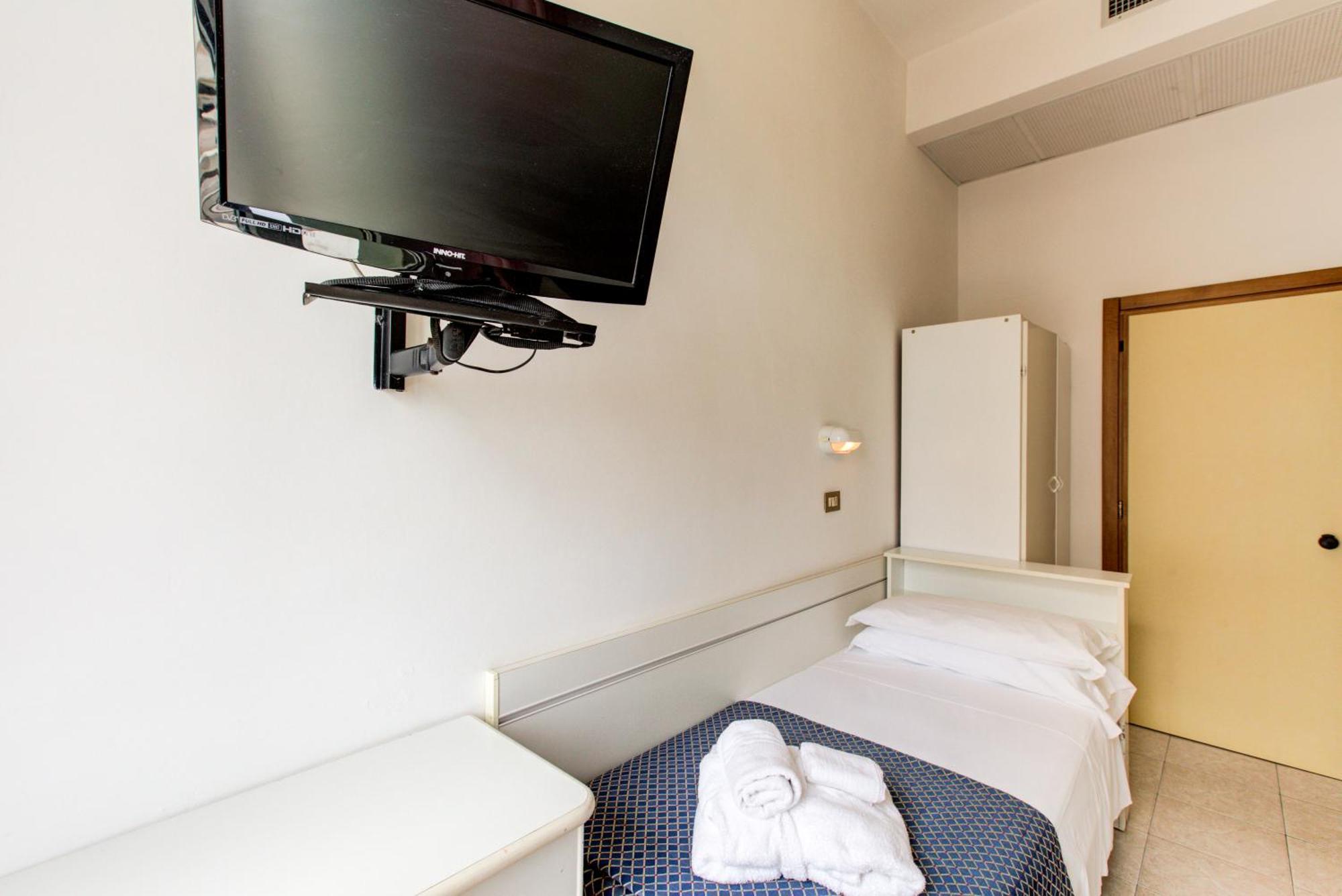 Hotel Vela D'Oro ริมินี ภายนอก รูปภาพ